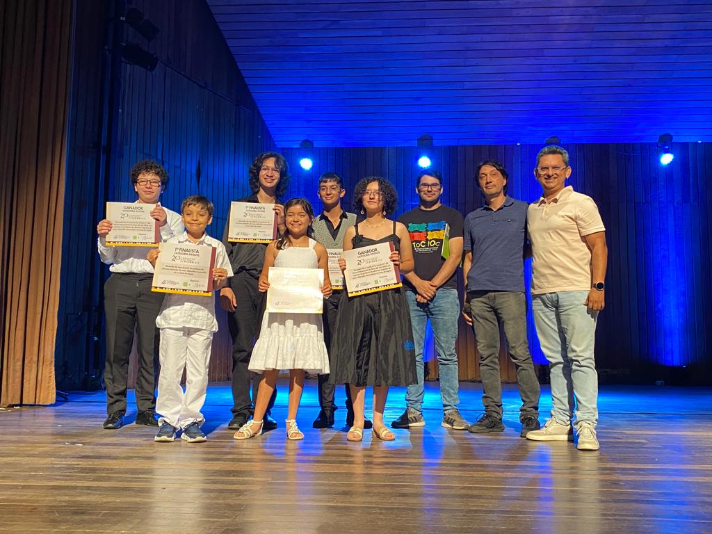 Finalistas del Vigésimo Concurso Nacional de Piano, categorías infantil y juvenil