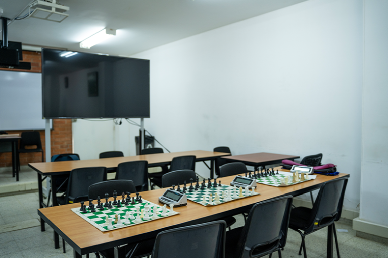 61 - Instalaciones - Salon Multiple - 01