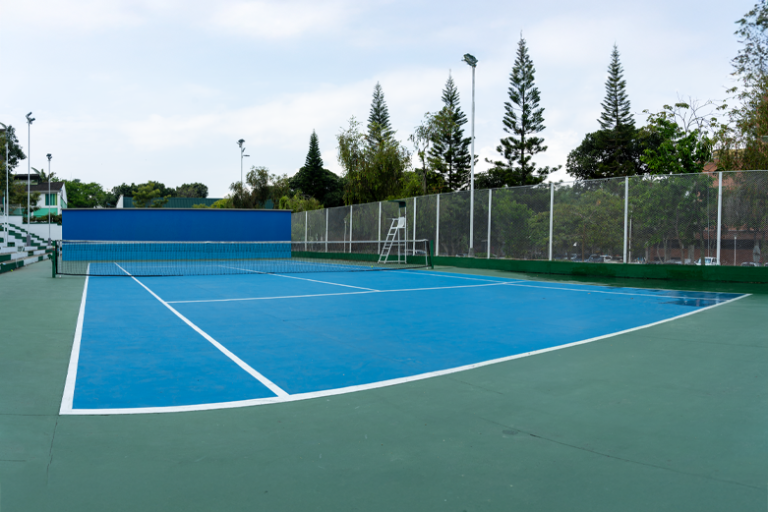 67 - Instalaciones - Cancha de Tenis - 01