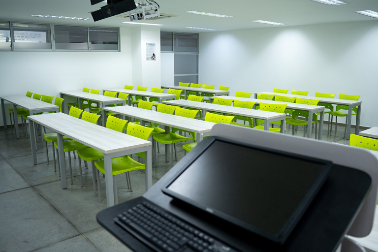 Aula de Clase - Campo Caño Limón - 01