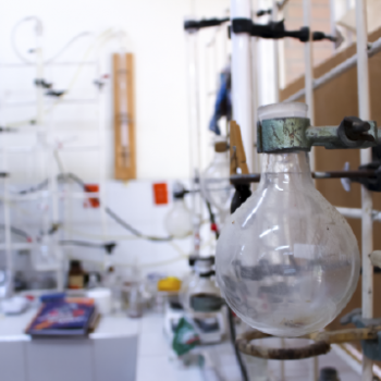 La Escuela de Química UIS presenta a la comunidad educativa y al público en general las líneas de investigación de su Laboratorio de Química Orgánica y Biomolecular (LQOBio)